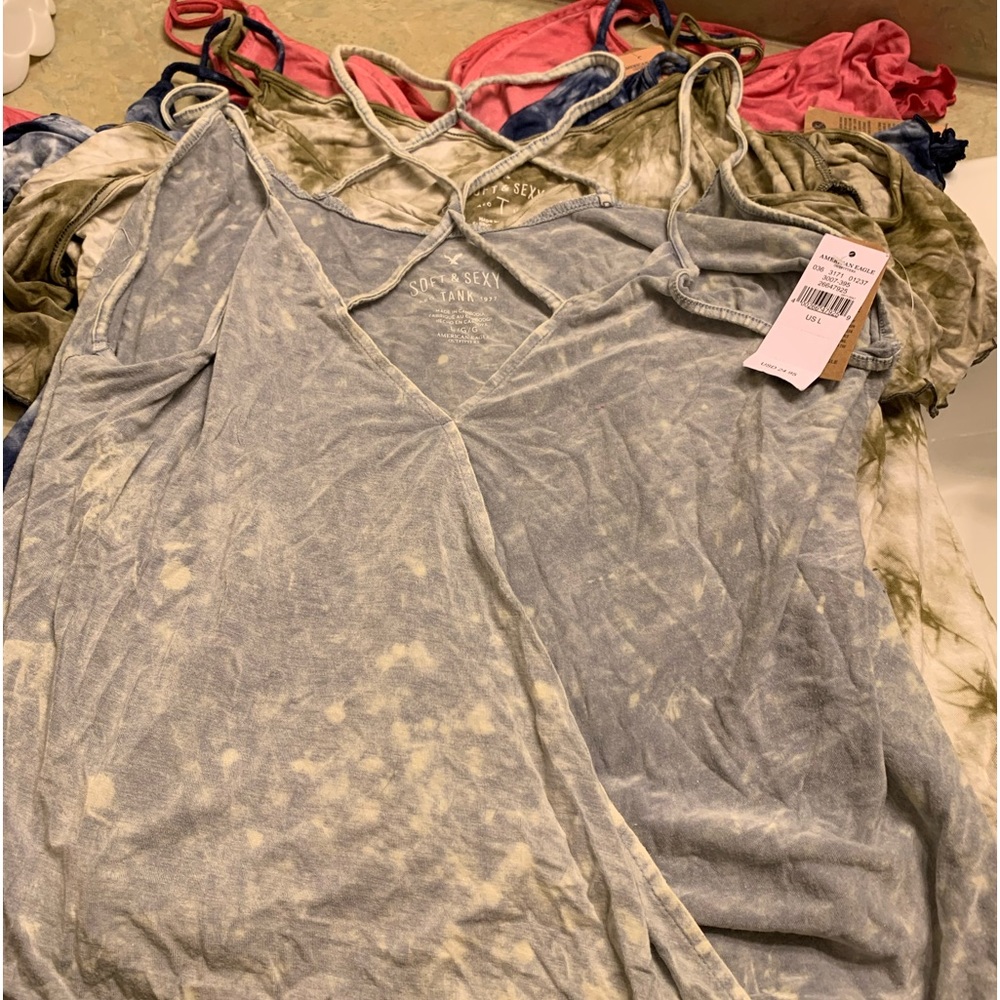Lot of 4 American Eagle summer shirts
